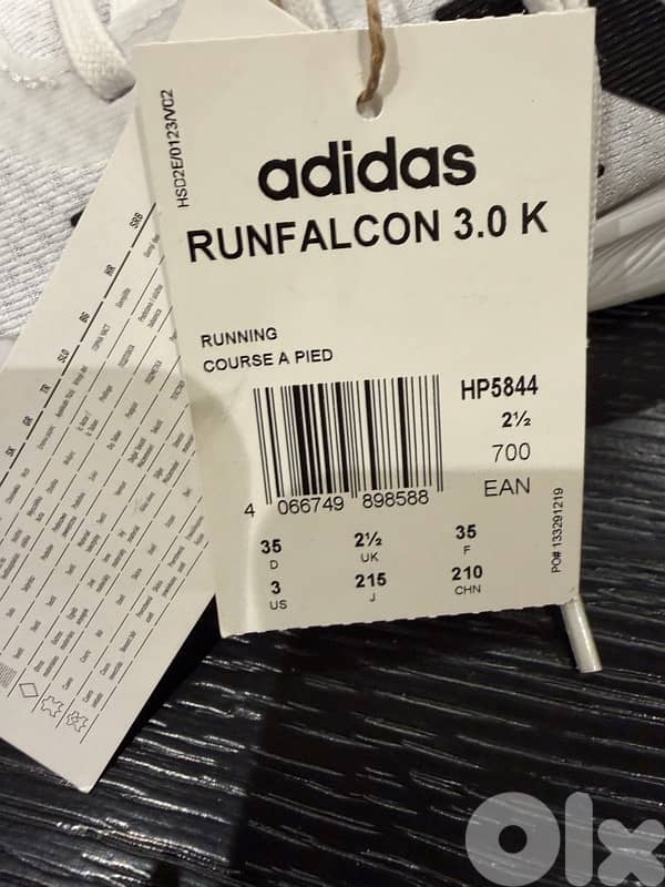 NIKE SHOES SIZE 35 new in tag 1