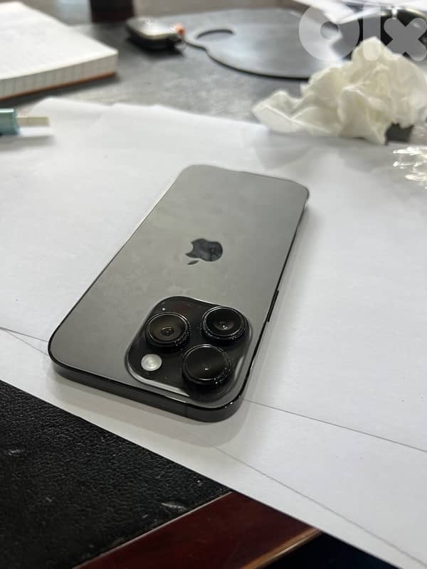 iphone 14 pro very good condition 1