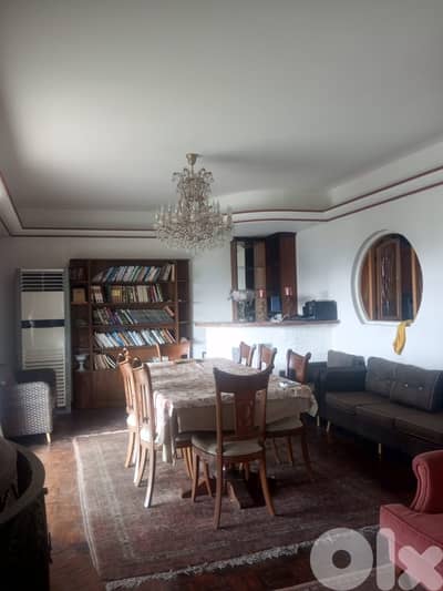FULLY FURNISHED APT IN HAMRA PRIME (200SQ) 3 BEDROOMS , (HAMRHS-355)