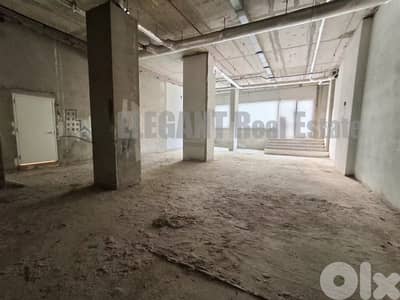 Spacious Showroom | for Rent | Downtown | Prime Location