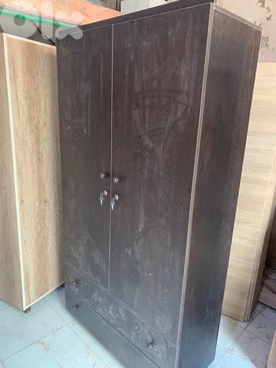 خزانة درفتين حجم كبير جديدة من المعمل بافضل الاسعار