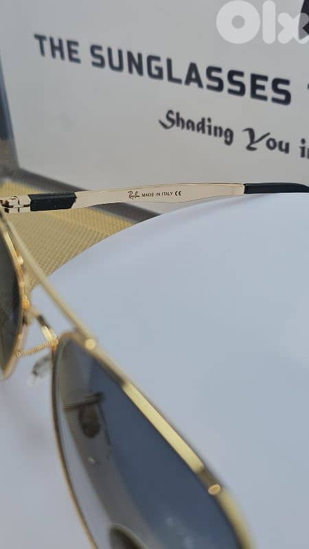 Gradient Blue Ray-Ban Aviator sunglasses 2