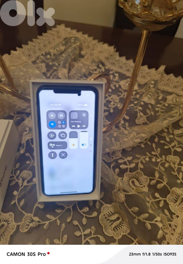 Iphone sxmas 64. GB. Gold 4