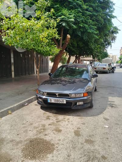Mitsubishi Galant 2003