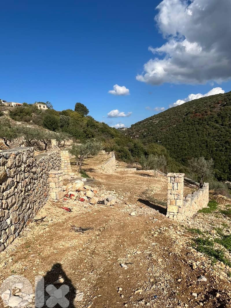 L20384 - A 1200 SQM Land For Sale in Sghar, Batroun 1