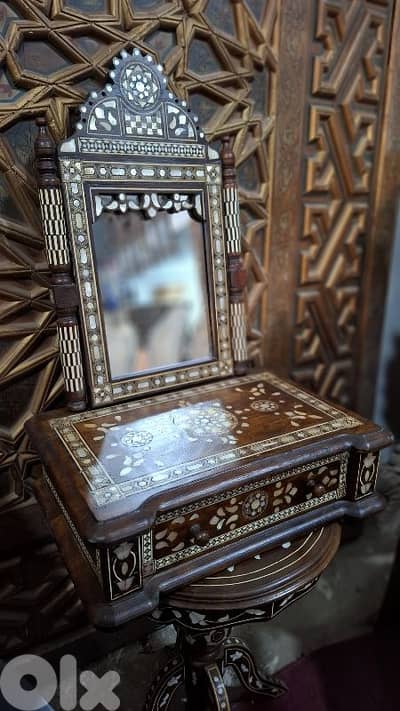 Heirloom Masterpiece: Damascene Mother of Pearl Vanity