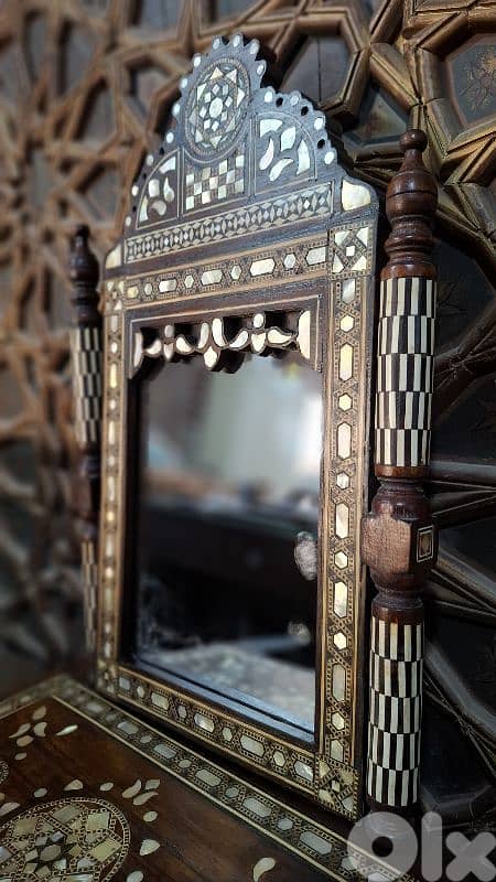 Heirloom Masterpiece: Damascene Mother of Pearl Vanity 1
