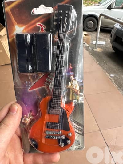 electric guitar lighter