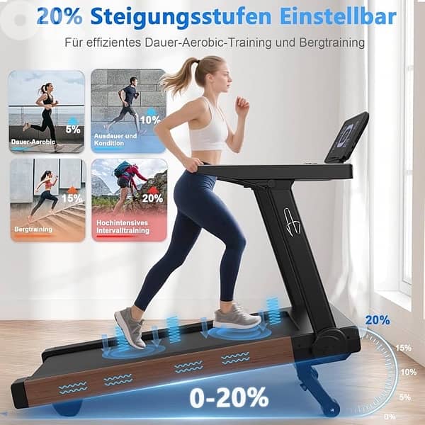 7 HP Folding Treadmill 3
