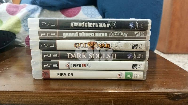 ps3 super slim 300 gb 1