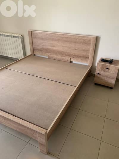 تخت مجوز جديدة من المعمل بافضل الاسعار