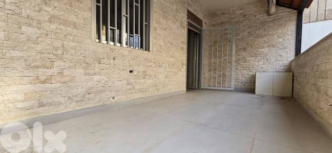 Apartment with terrace for sale in Ballouneh