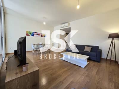 L18428 - Modern Apartment For Sale in a Prime Location in Achrafieh