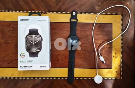 ساعة green lion ultimate 10 بحالة ممتازة