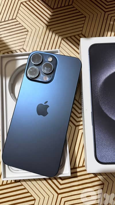 IPHONE 15 PRO MAX 256 GB BLUE ESIM