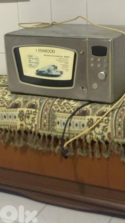 ماكرويف مستعمل نظيف