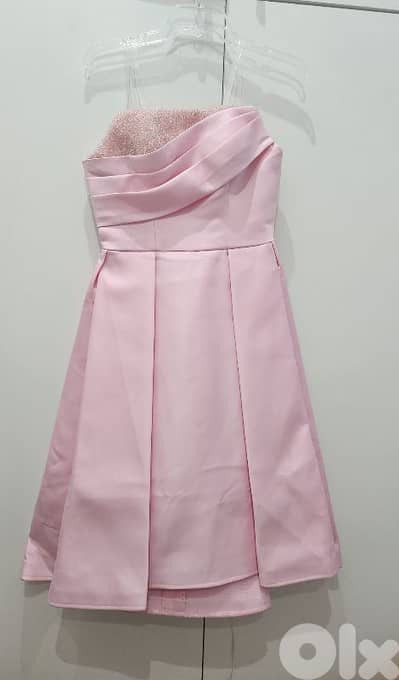 strapless pink dress