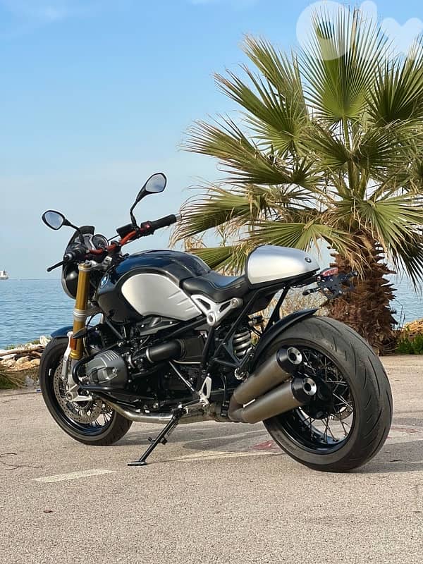 BMW R9T  6700km only 3