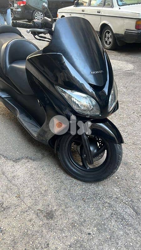 Honda New Forza 250cc 2