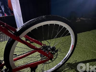 دراجه للبيع ضمن طرابلس