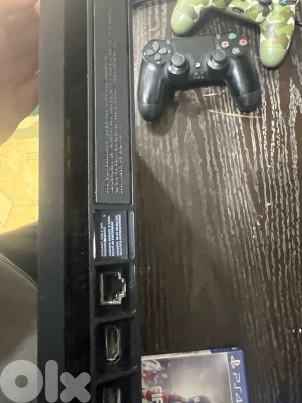 playsation4 slim super clean plsease talk to me in this number71493121 1