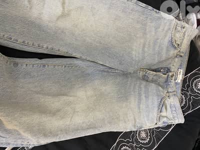 ZARA Light Wash Jeans – Size EU 42 / US 10 – Excellent Condition