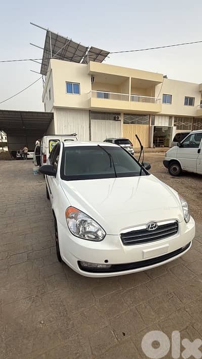 Hyundai Accent 2010