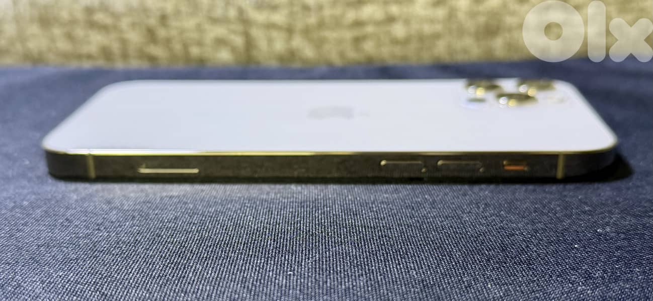 iphone 12 pro gold 256 gb like new 2