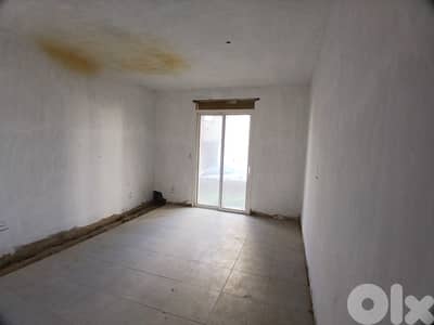 Apartment for Sale in Qornet El Hamra شقة للبيع في قرنة الحمراء