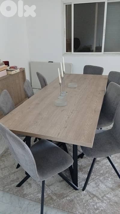 brand new dining room and tv unit