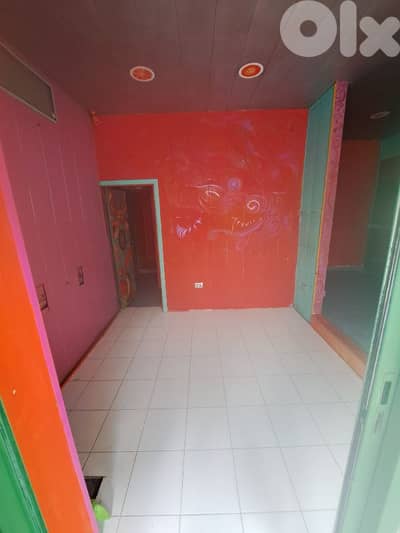 Shop for rent in Achrafiyeh-Rmeil- facing room hospital 27 sqm 2 doors