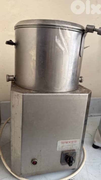 hummus garlic machine