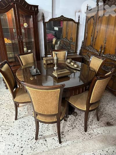 اوضة سفرة ملكية فرنسي خشب زان ولاتي كلا مرصعة نحاس