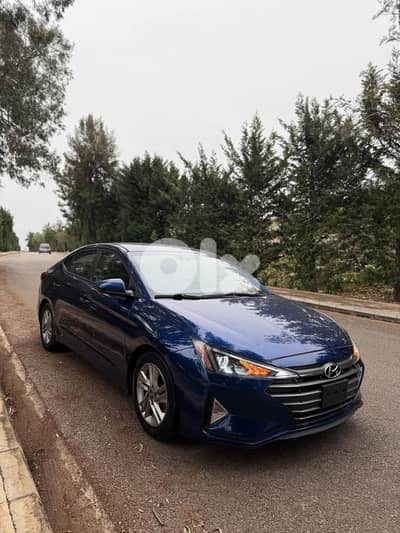 Hyundai Elantra 2019