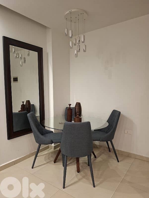dining table with chairs 1