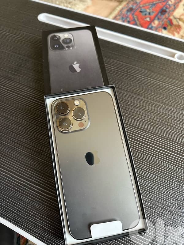 iPhone 13pro 256gb 1