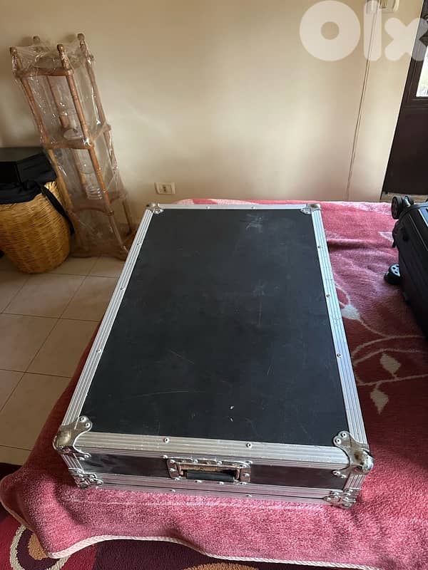 Pioneer DJ XDJ-RX2 All-in-One Controller With Flight Case 4