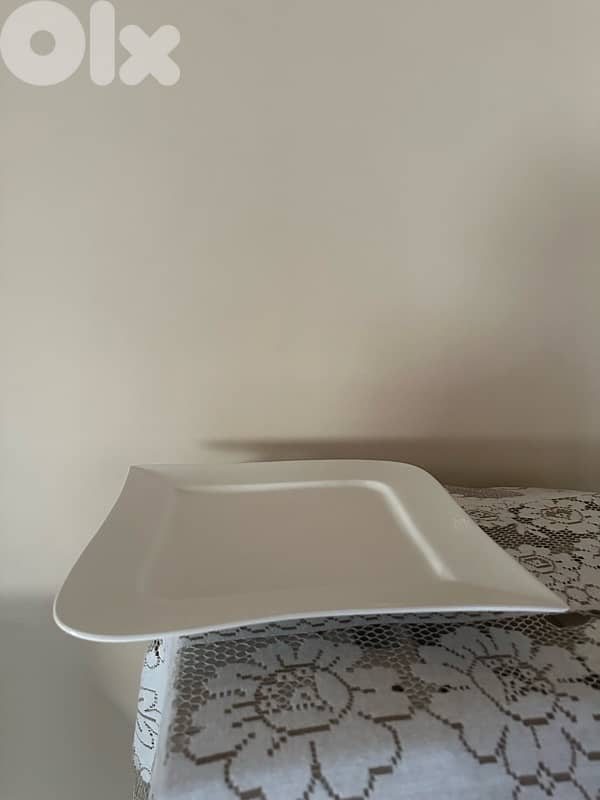 white glass chocolate plate 1