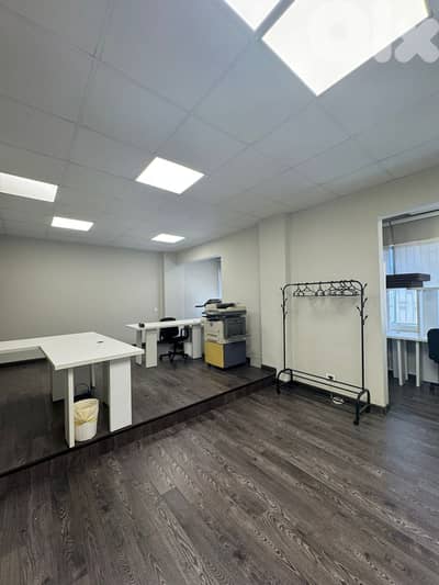 HOT DEAL!! MAIN ROAD VERDUN / SPACIOUS OFFICE 180SQ  , (BT-1105)