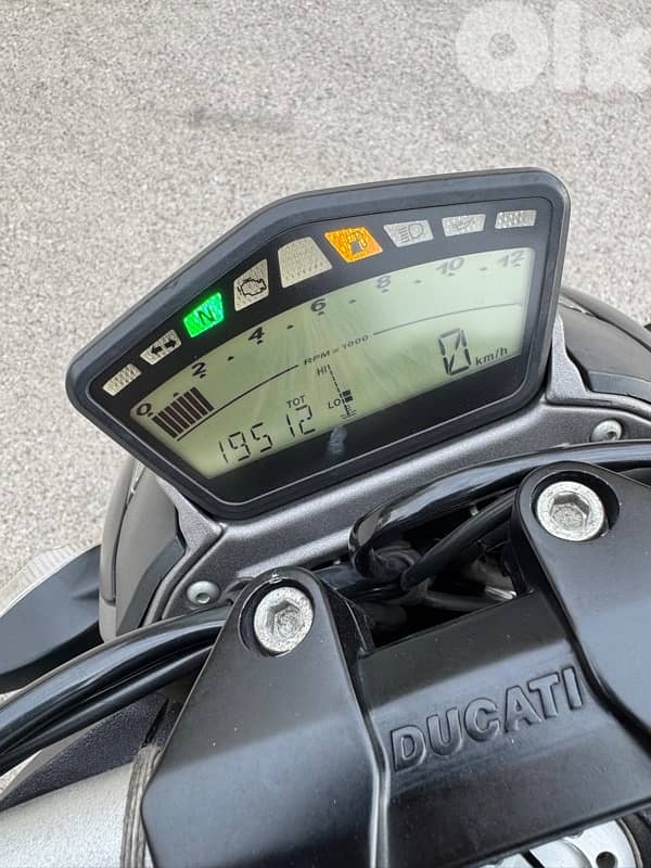 Ducati Streetfighter 848 5