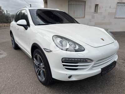 Porsche Cayenne 2011