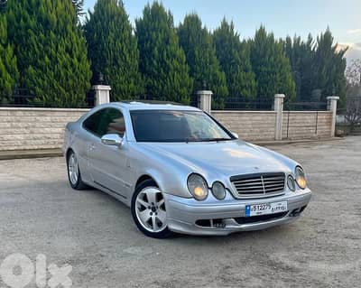 Mercedes-Benz CLK-320 2000