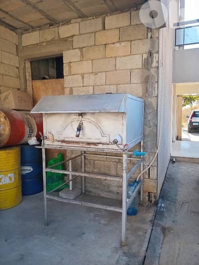 معدّات فرن كاملة مستعملة للبيع