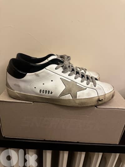 Golden Goose Super-Star Size 41 Barely Used