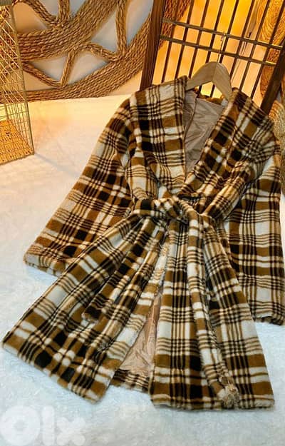 جاكيت نسواني فرو