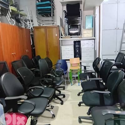 كراسي اوروبي شبه جدبد