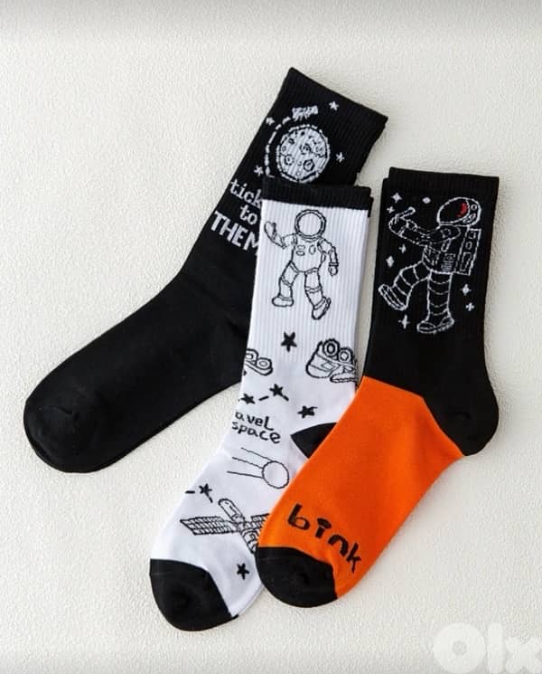 Beautiful high wuality socks 1