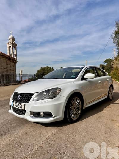 Suzuki Kizashi 2016