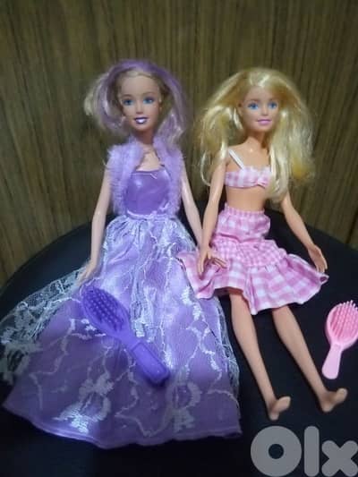 2 Barbie Glitz as new dressed dolls set+2 Barbie brushes, both=32$