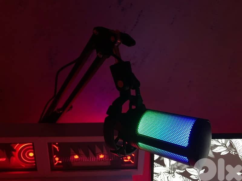 PC+Monitor+Glass mousepad+ Mouse+Keyboard+Microphone 4